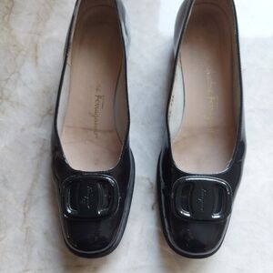 Salvatore Ferragamo Black Patent Shoes ~ sz 7.5 B